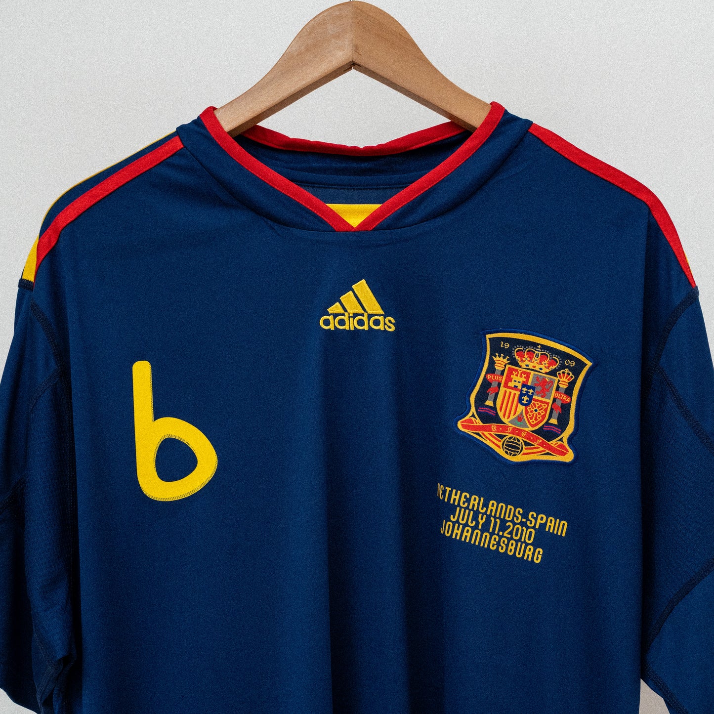 Spain 2010 World Cup Iniesta Kit
