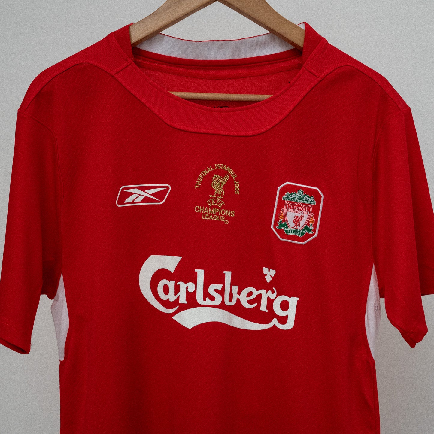Liverpool 2004/05 Kit