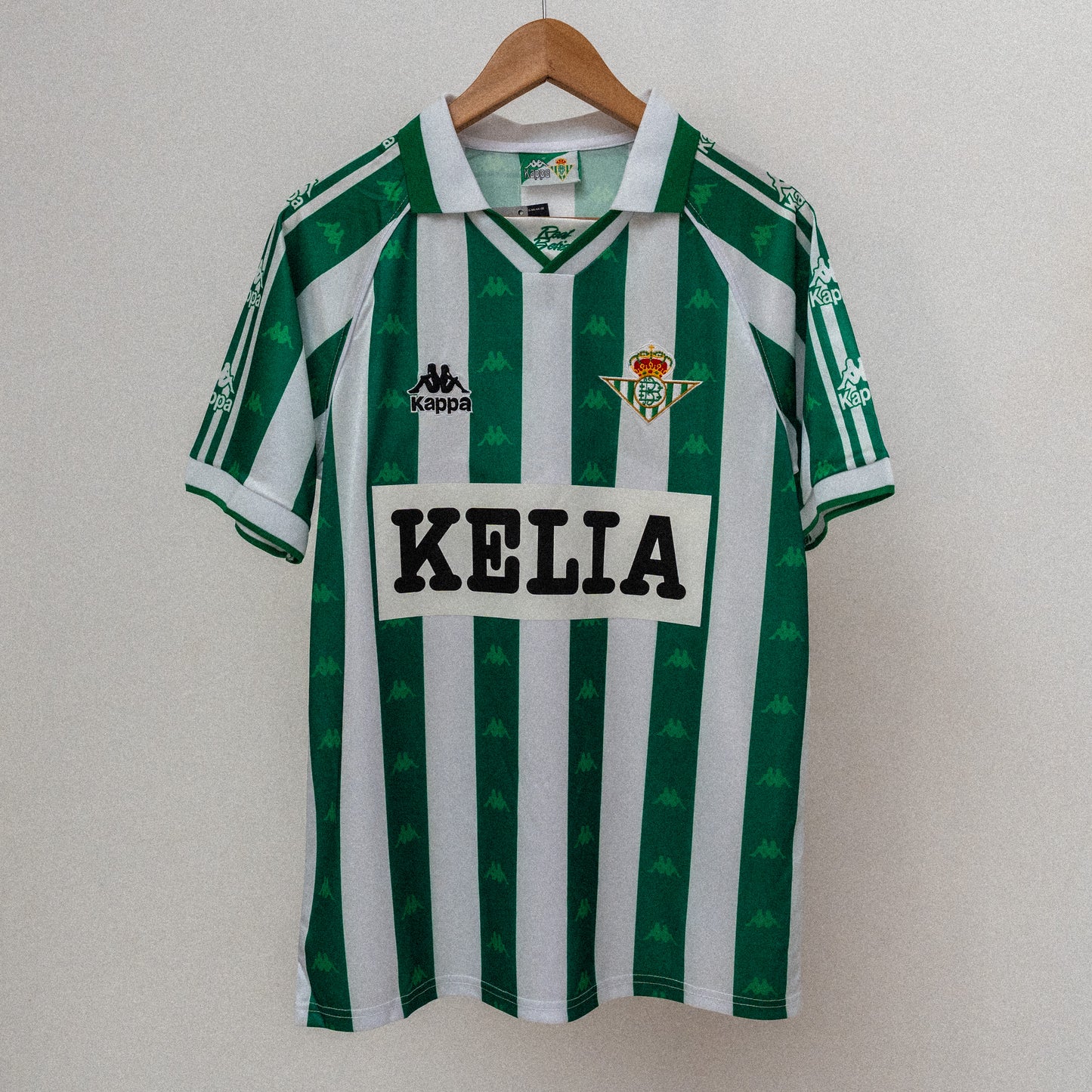 ريال بيتيس موسم 1995/96