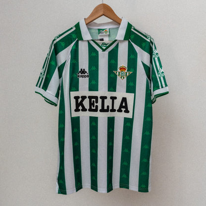 ريال بيتيس موسم 1995/96