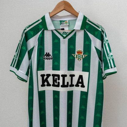 ريال بيتيس موسم 1995/96