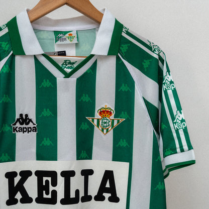 ريال بيتيس موسم 1995/96