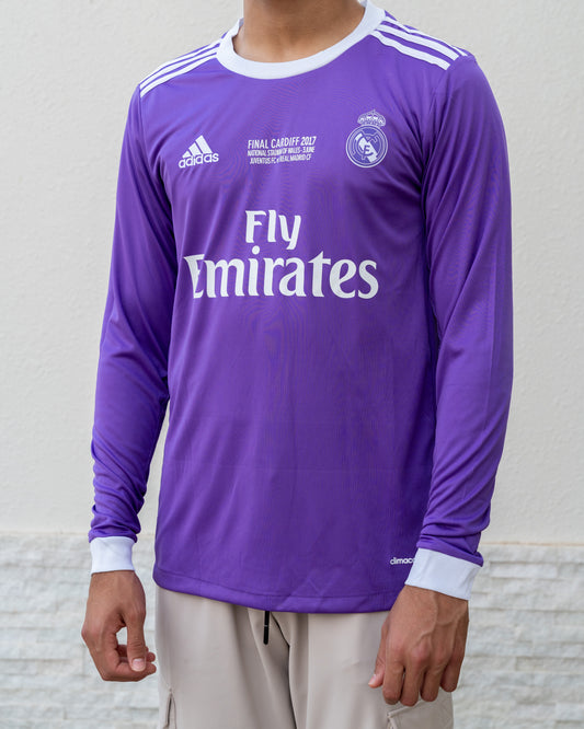 Real Madrid 2016/17 Ronaldo Kit