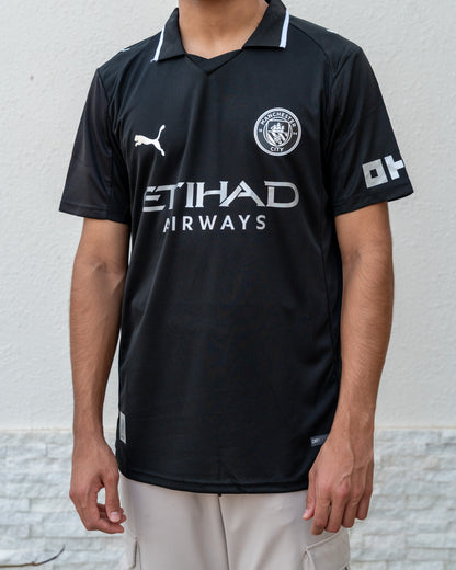 Manchester City 2025/26 First Kit